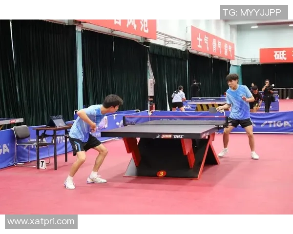 足球与乒乓球双星对决 聚焦全球顶级球员的运动魅力与竞技精神